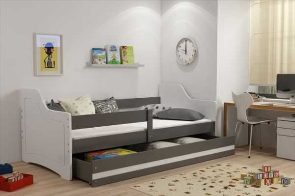 Кровать для детей с 2 лет с бортиком